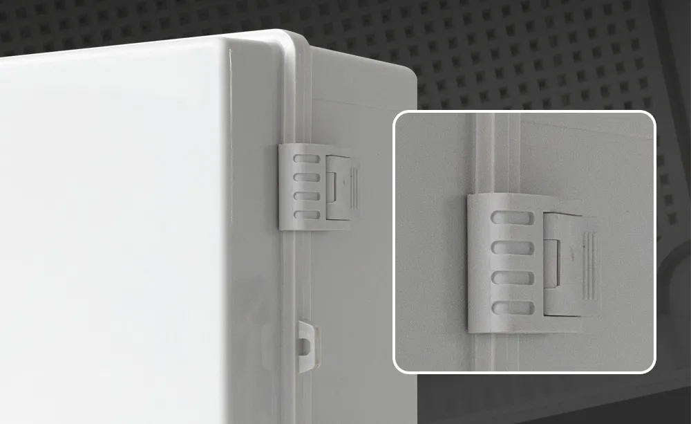 Precauções para Caixas de Distribução em Plástico e Caixas de Junção ZCEBOX em Ambientes de Alta Temperatura